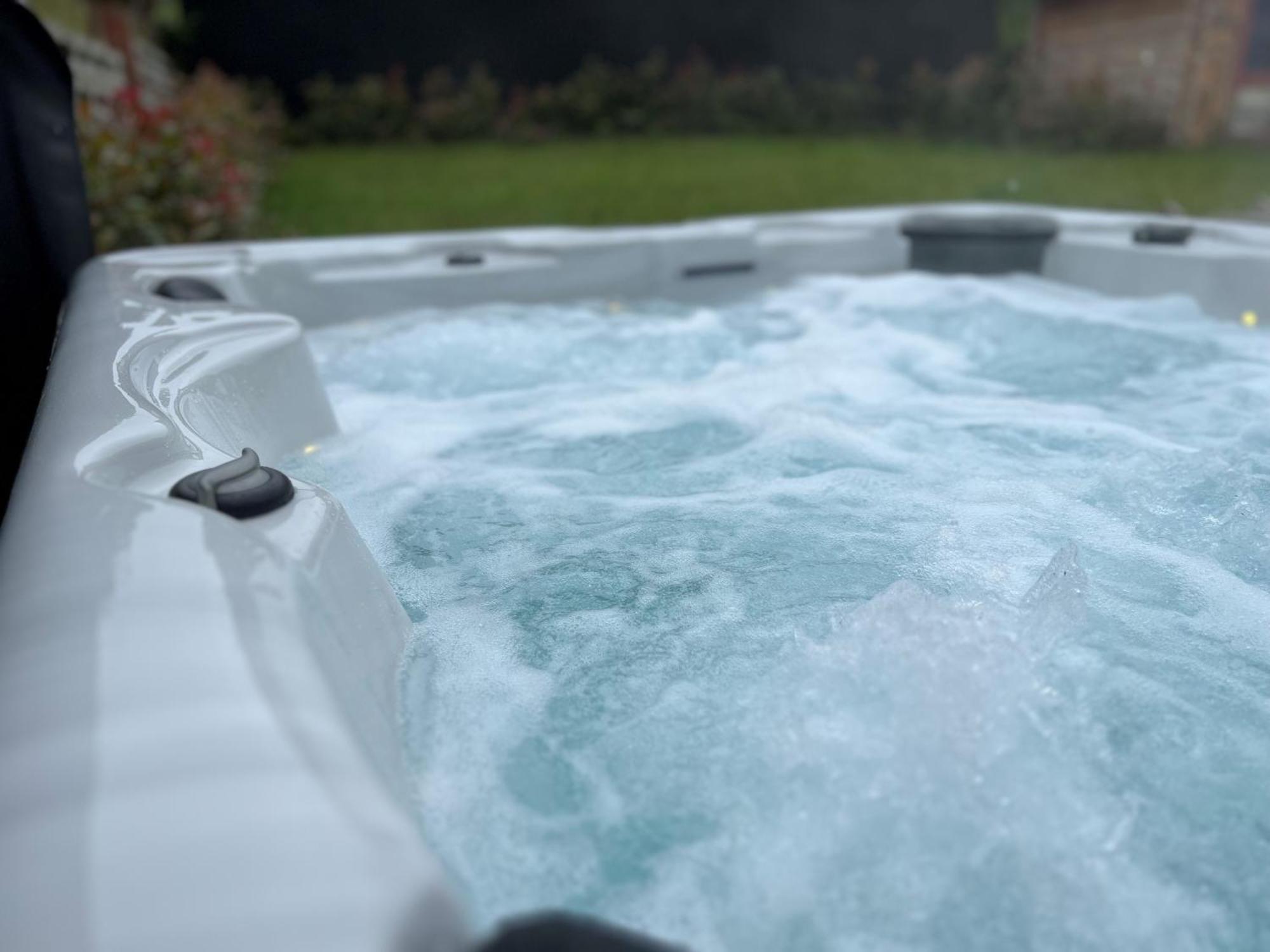 Gite Rubis - Jacuzzi - Pairi Daiza - 6 Pers Brugelette Kültér fotó